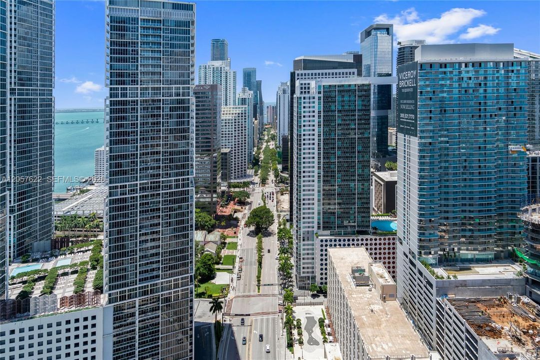 For Rent: $6,250 (2 beds, 2 baths, 1255 Square Feet)
