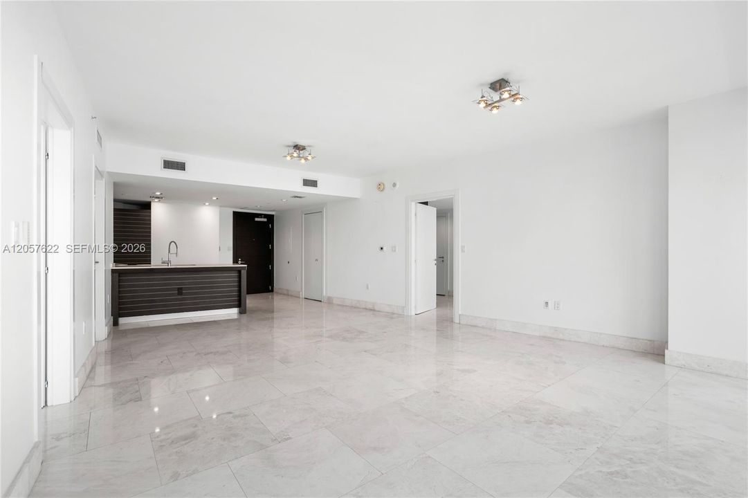 For Rent: $6,250 (2 beds, 2 baths, 1255 Square Feet)