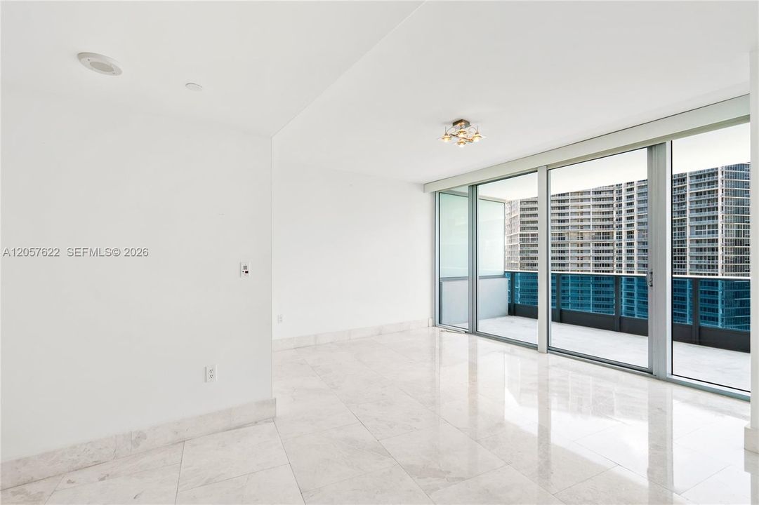For Rent: $6,250 (2 beds, 2 baths, 1255 Square Feet)