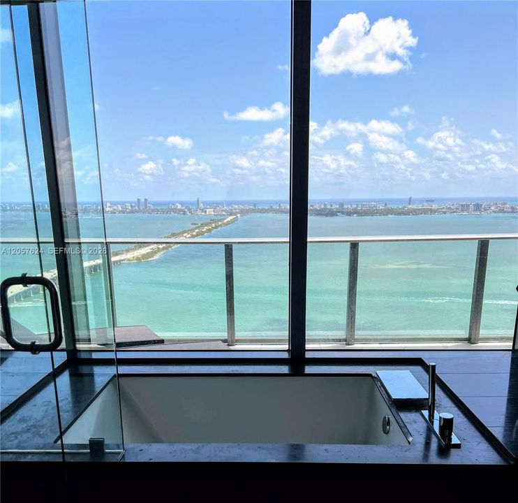 Enjoy sunrise and full moon views relaxing in the tub