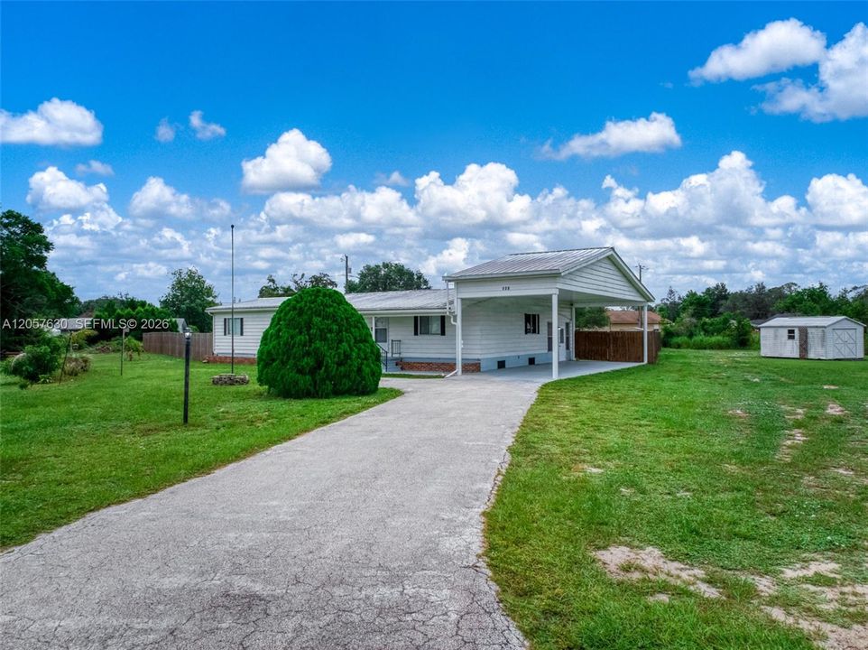 For Sale: $209,900 (3 beds, 2 baths, 1440 Square Feet)