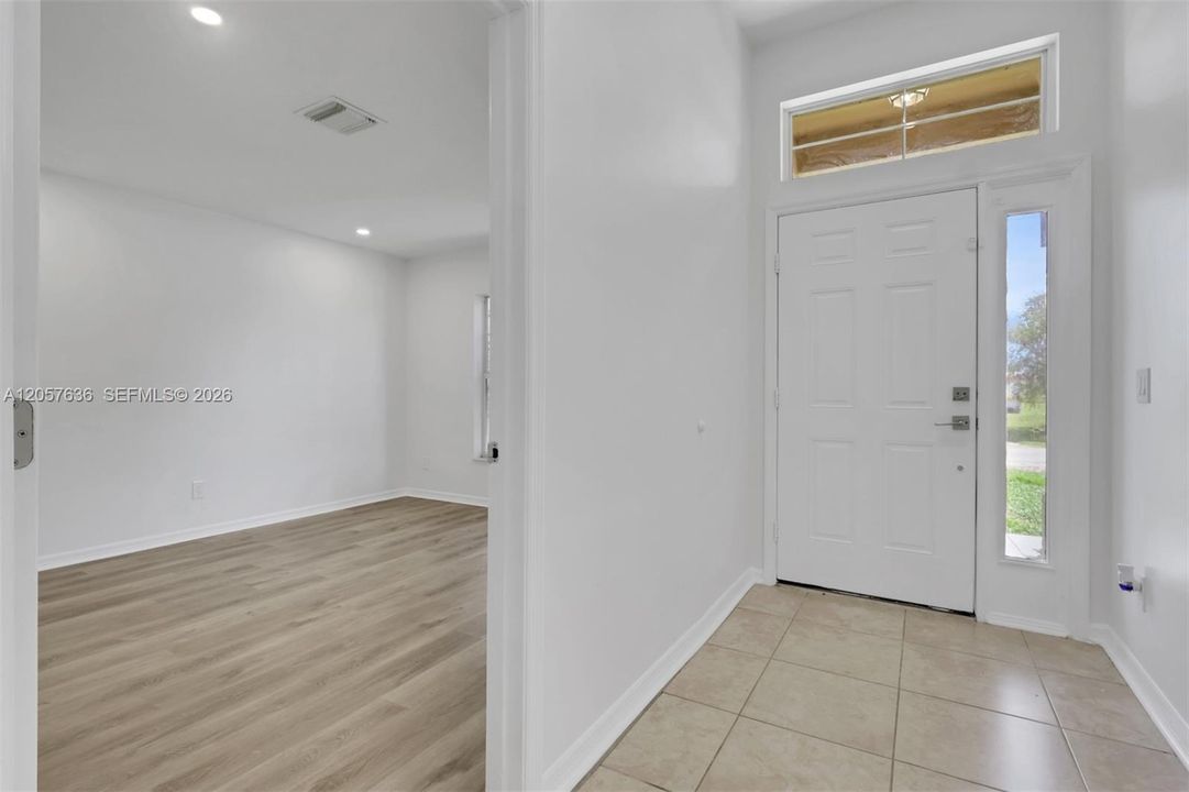 В аренду: $2,650 (3 спален, 2 ванн, 0 Квадратных фут)