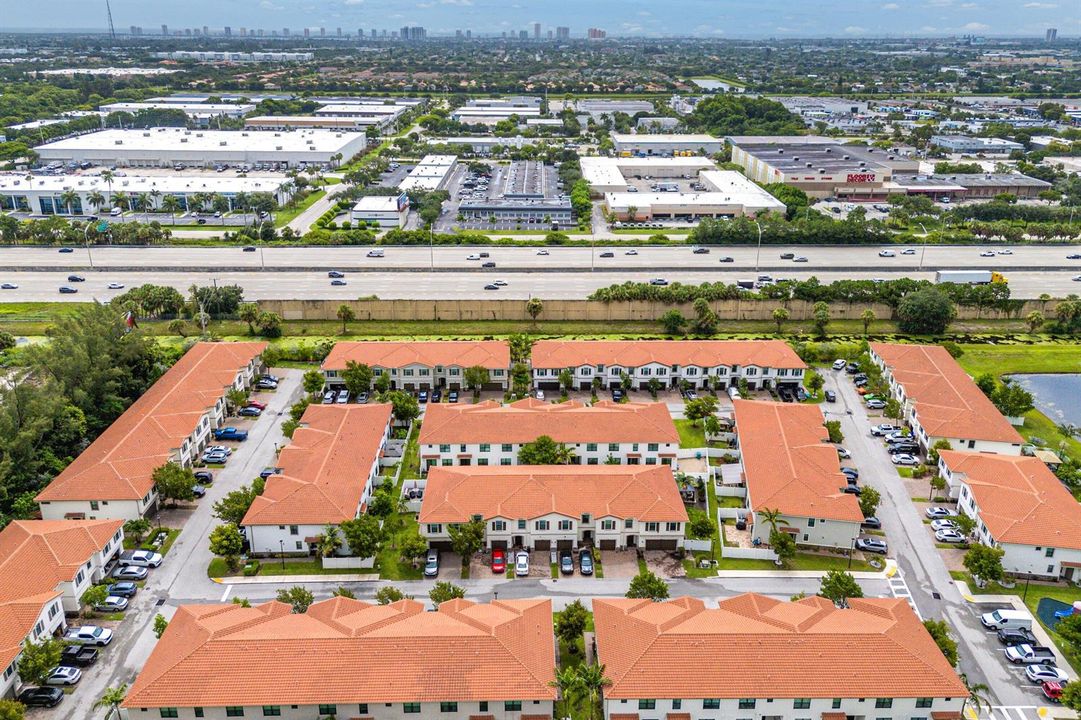 043-1011WillowPlace-RivieraBeach-FL-3341