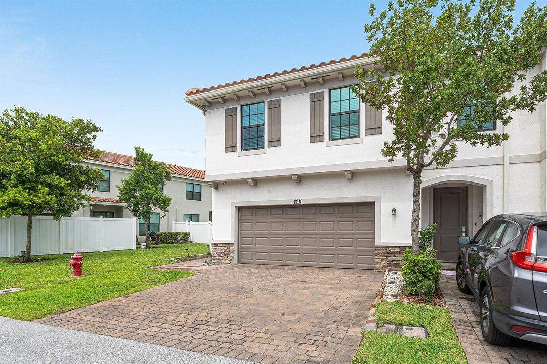 003-1011WillowPlace-RivieraBeach-FL-3341