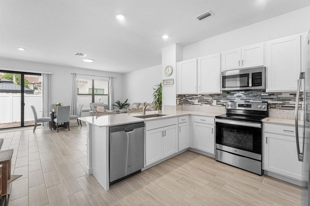 008-1011WillowPlace-RivieraBeach-FL-3341