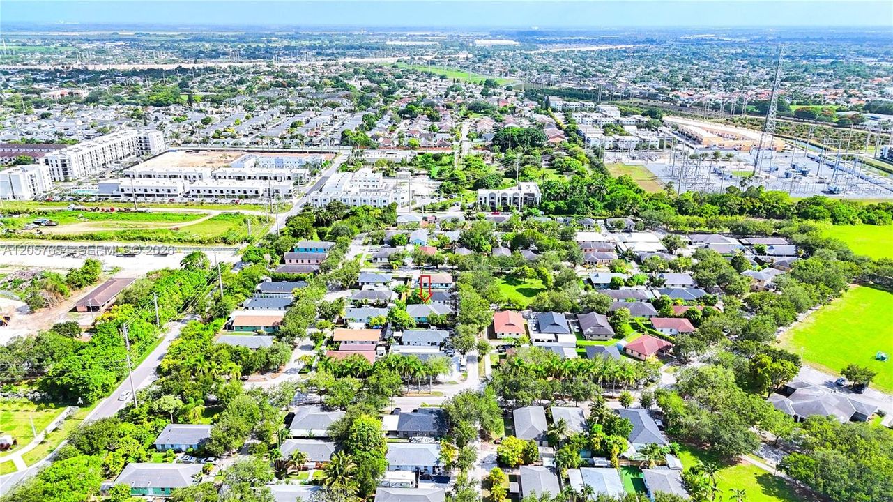 En Venta: $395,000 (3 camas, 2 baños, 1240 Pies cuadrados)