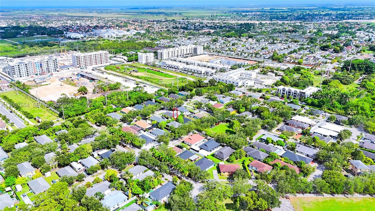 En Venta: $395,000 (3 camas, 2 baños, 1240 Pies cuadrados)