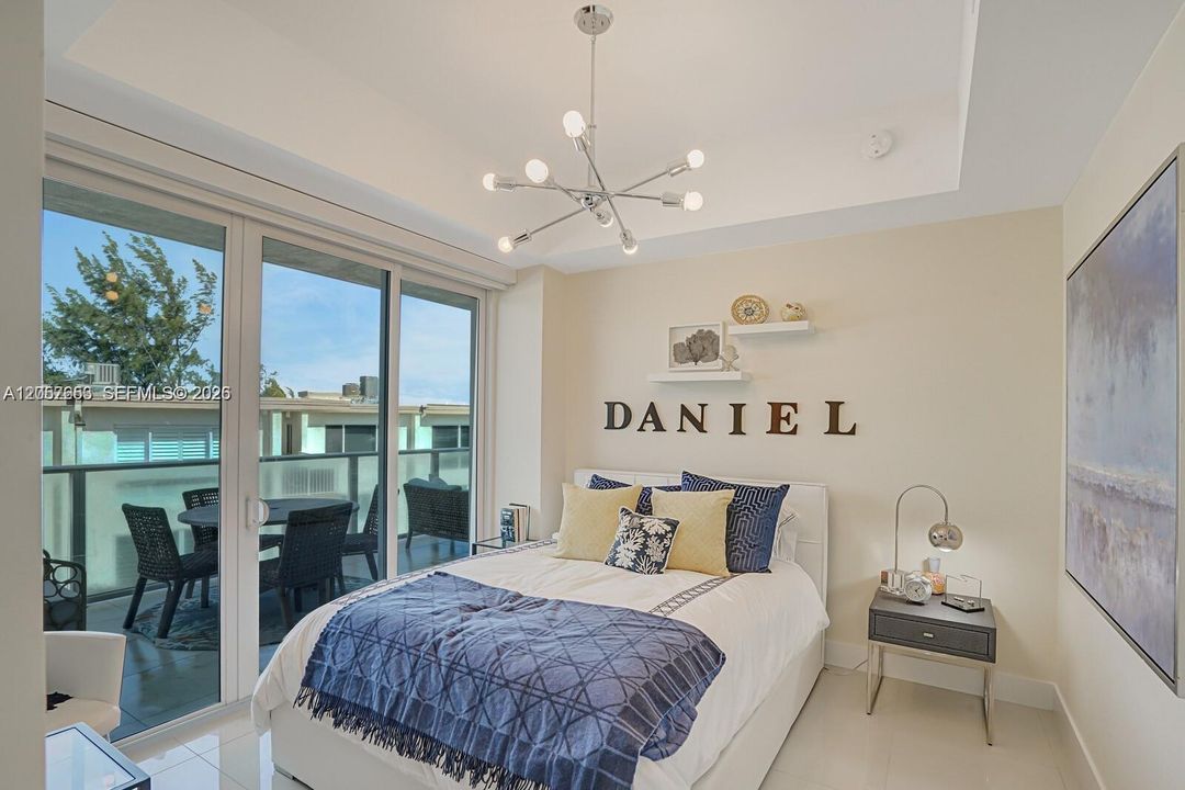 For Sale: $1,500,000 (3 beds, 2 baths, 1881 Square Feet)