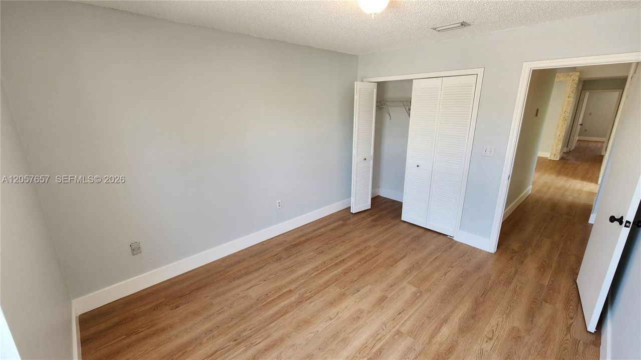 На продажу: $719,900 (3 спален, 2 ванн, 1810 Квадратных фут)