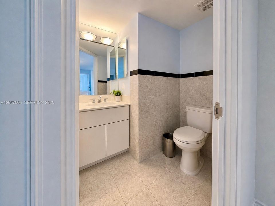 En Venta: $740,000 (1 camas, 1 baños, 940 Pies cuadrados)