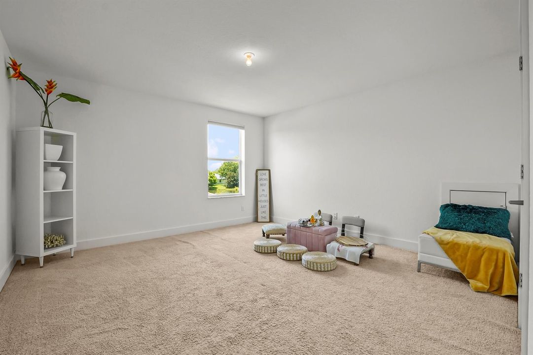 36 Bedroom 01