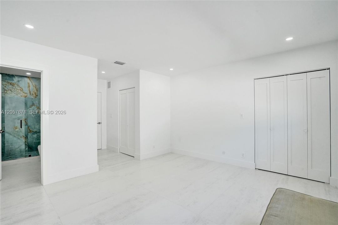 En Renta: $14,500 (4 camas, 4 baños, 3247 Pies cuadrados)