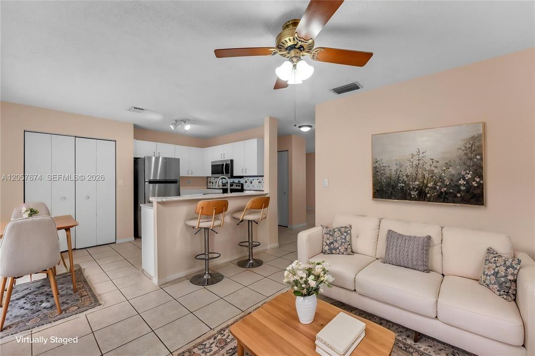 For Sale: $425,000 (3 beds, 2 baths, 1462 Square Feet)