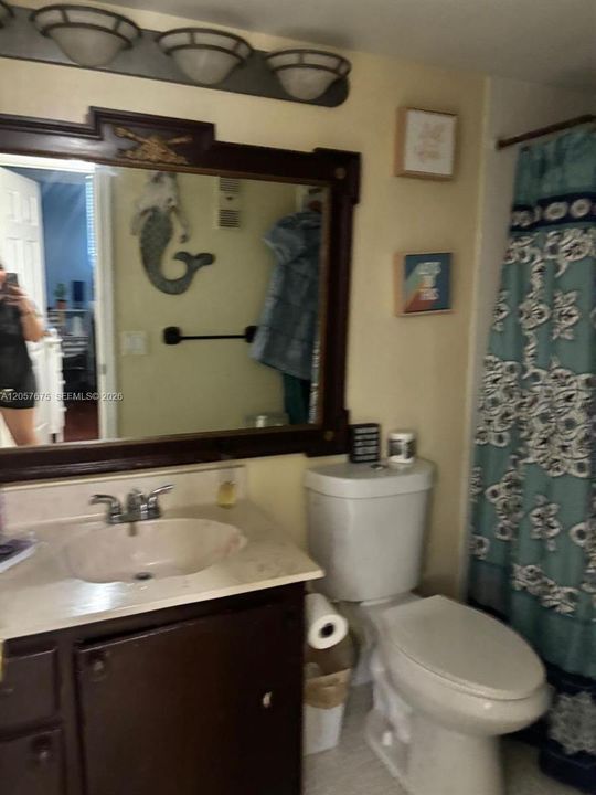 En Venta: $233,900 (2 camas, 2 baños, 1050 Pies cuadrados)