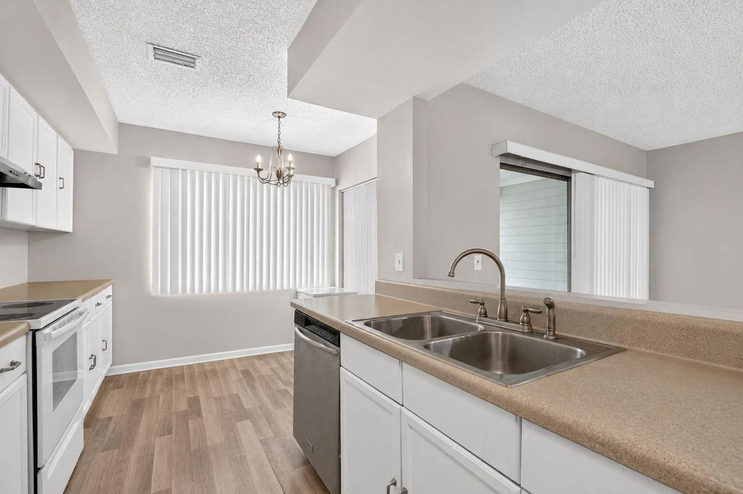 48-web-or-mls-5314 Sapphire Valley (15)