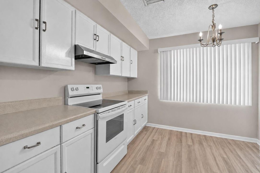 49-web-or-mls-5314 Sapphire Valley (17)