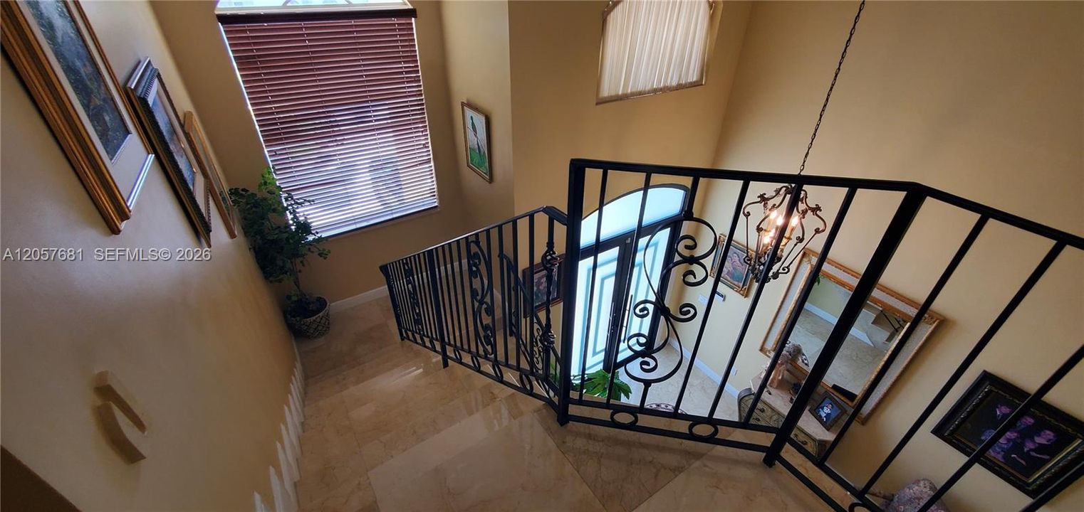 En Venta: $2,050,000 (5 camas, 4 baños, 3774 Pies cuadrados)