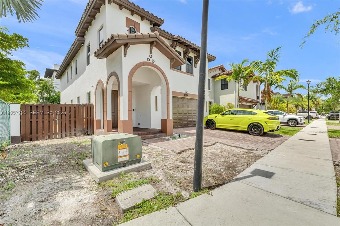 В аренду: $7,990 (5 спален, 4 ванн, 2992 Квадратных фут)