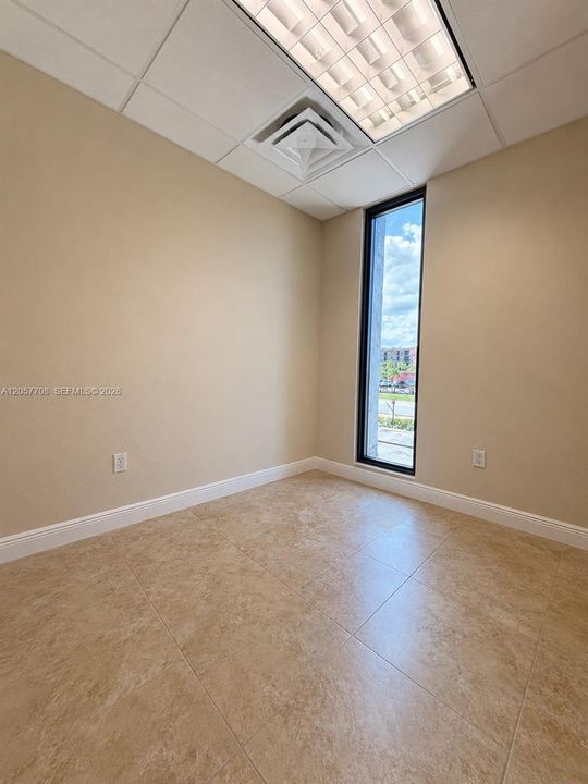 For Rent: $995 (0 beds, 0 baths, 0 Square Feet)