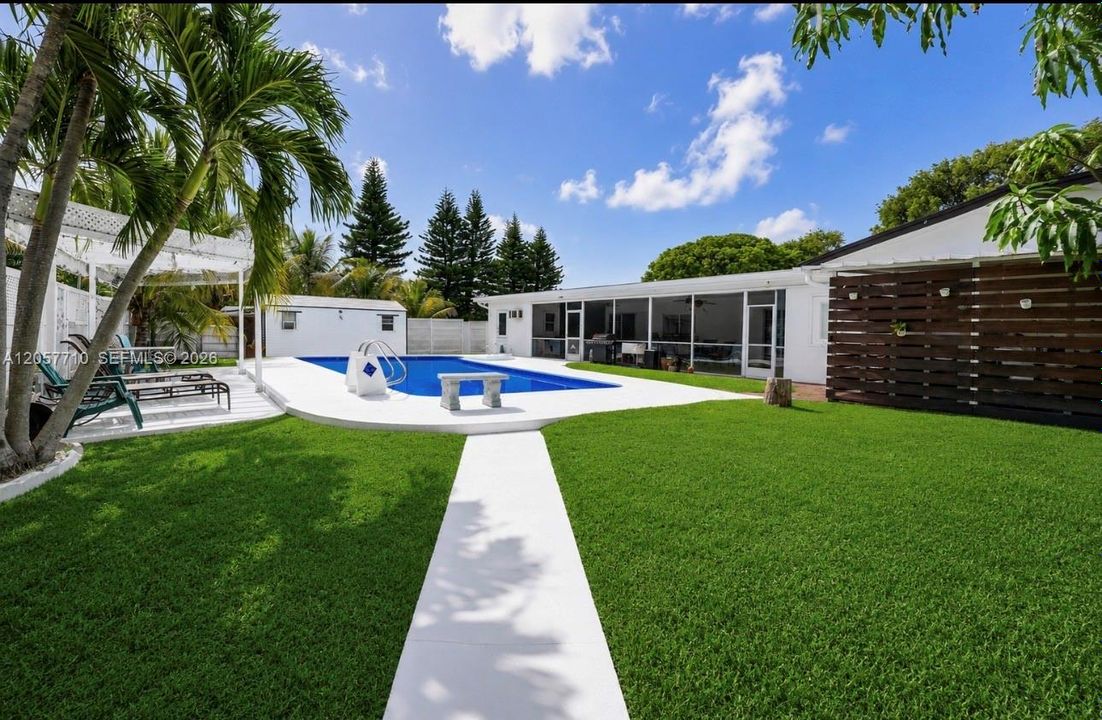 На продажу: $1,375,000 (5 спален, 4 ванн, 2579 Квадратных фут)