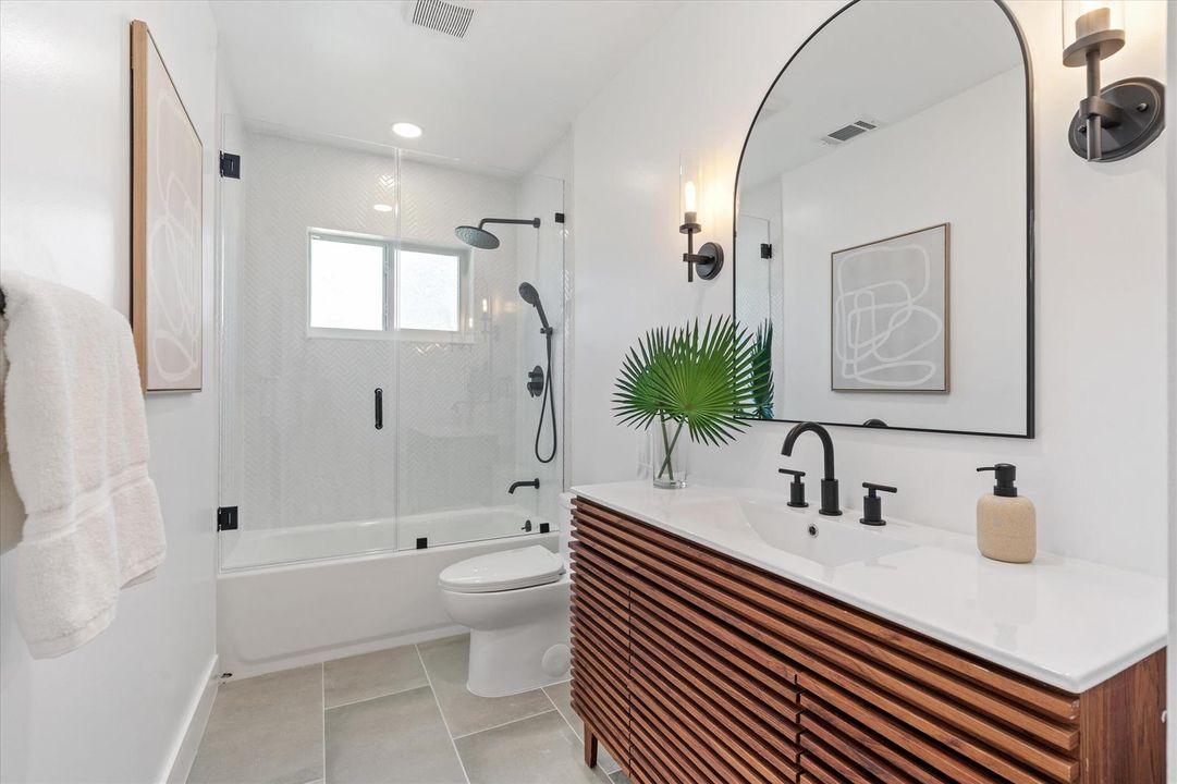 Bathroom #2