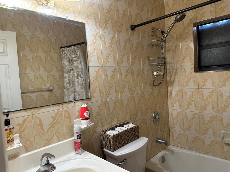 Bathroom 4