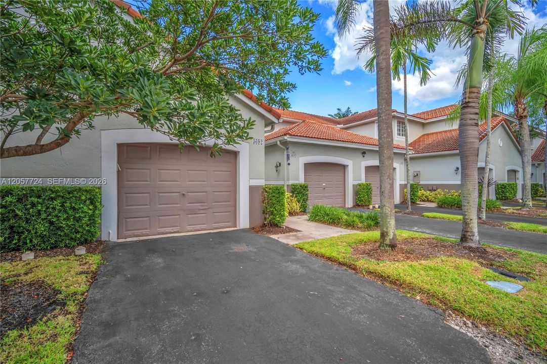 For Sale: $534,900 (3 beds, 2 baths, 1443 Square Feet)
