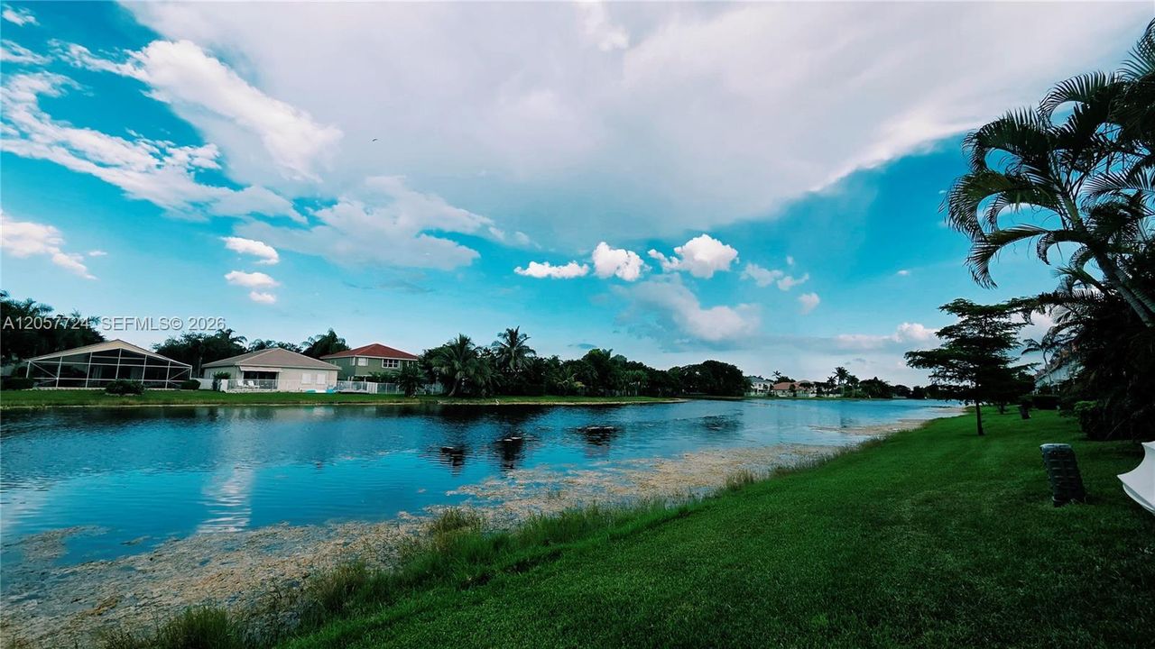 For Sale: $534,900 (3 beds, 2 baths, 1443 Square Feet)