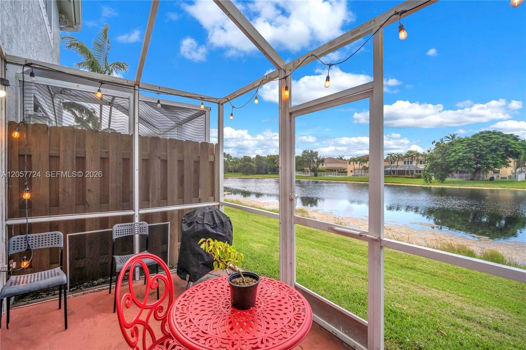 For Sale: $534,900 (3 beds, 2 baths, 1443 Square Feet)