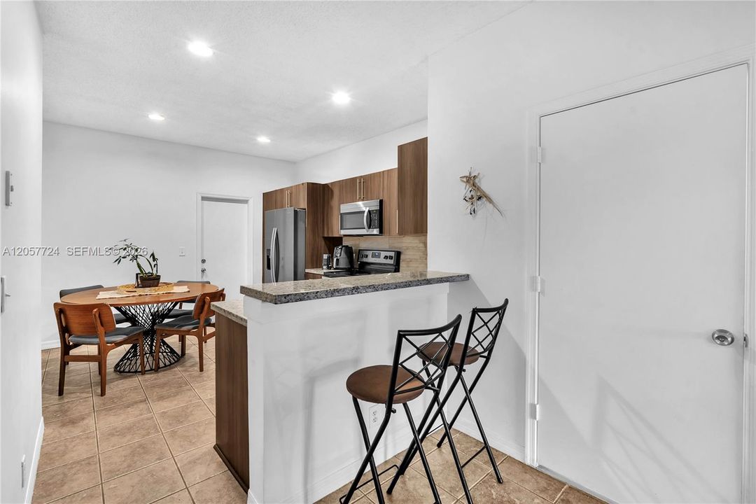 For Sale: $534,900 (3 beds, 2 baths, 1443 Square Feet)