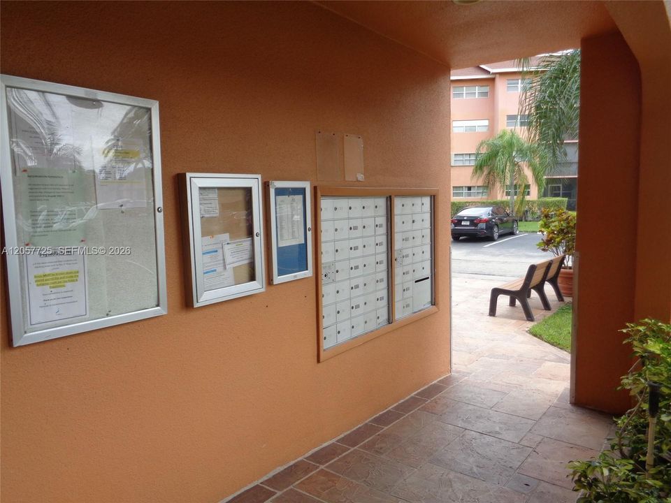For Rent: $2,190 (2 beds, 2 baths, 1364 Square Feet)
