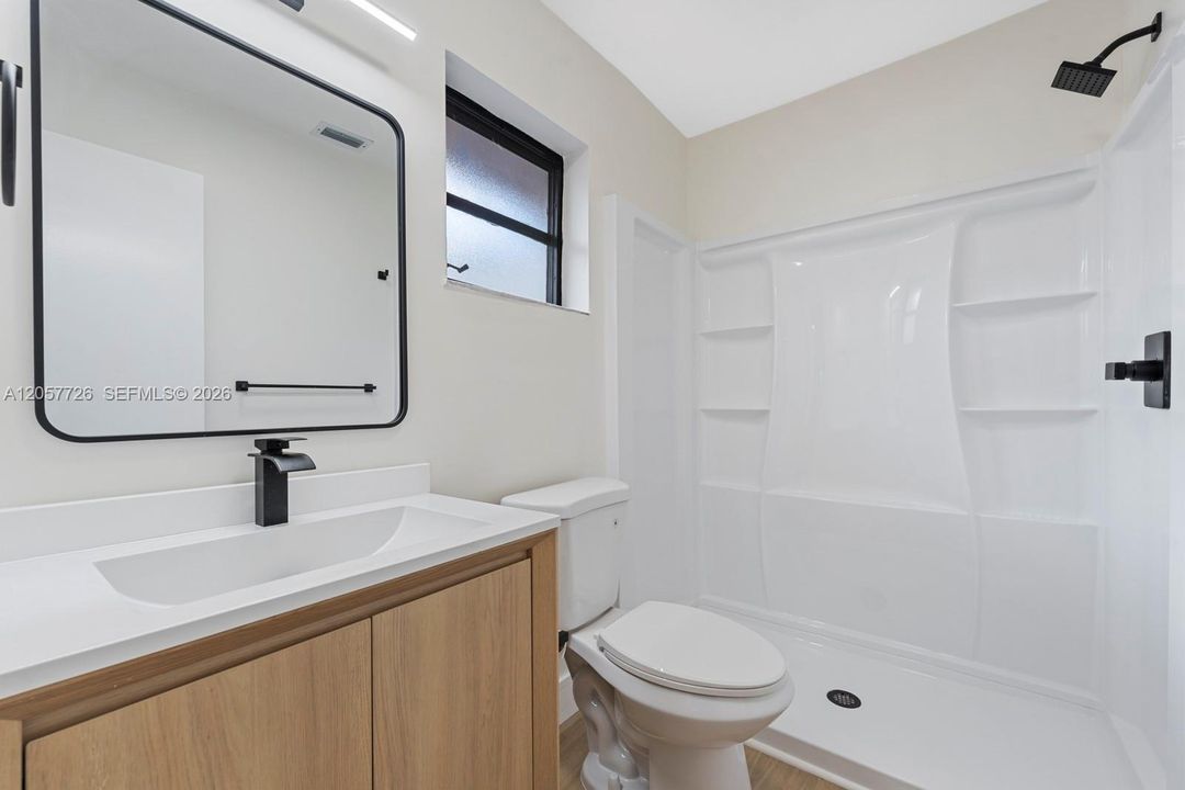 For Sale: $534,990 (2 beds, 2 baths, 1138 Square Feet)