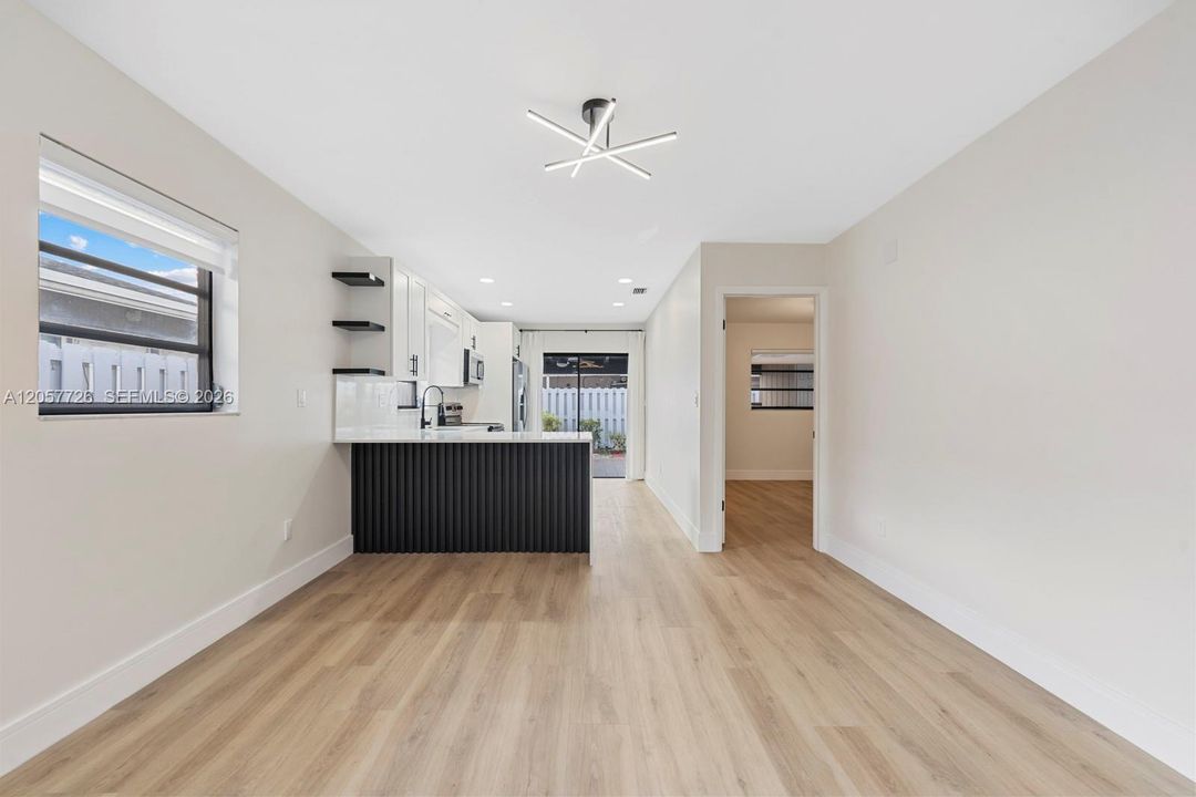 For Sale: $534,990 (2 beds, 2 baths, 1138 Square Feet)
