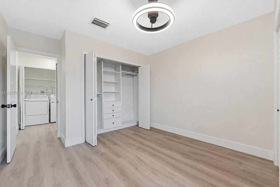 For Sale: $534,990 (2 beds, 2 baths, 1138 Square Feet)
