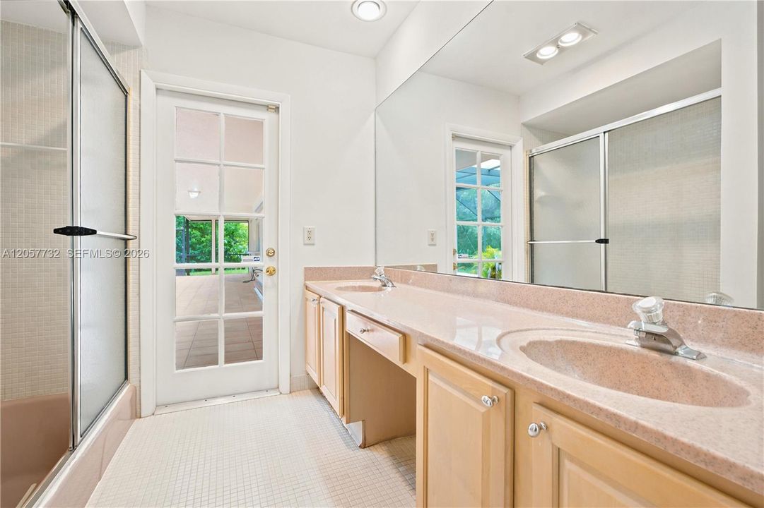 Cabana Bathroom