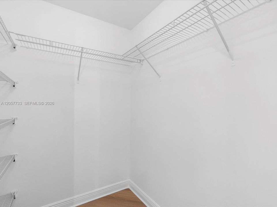 For Rent: $3,200 (2 beds, 2 baths, 1354 Square Feet)