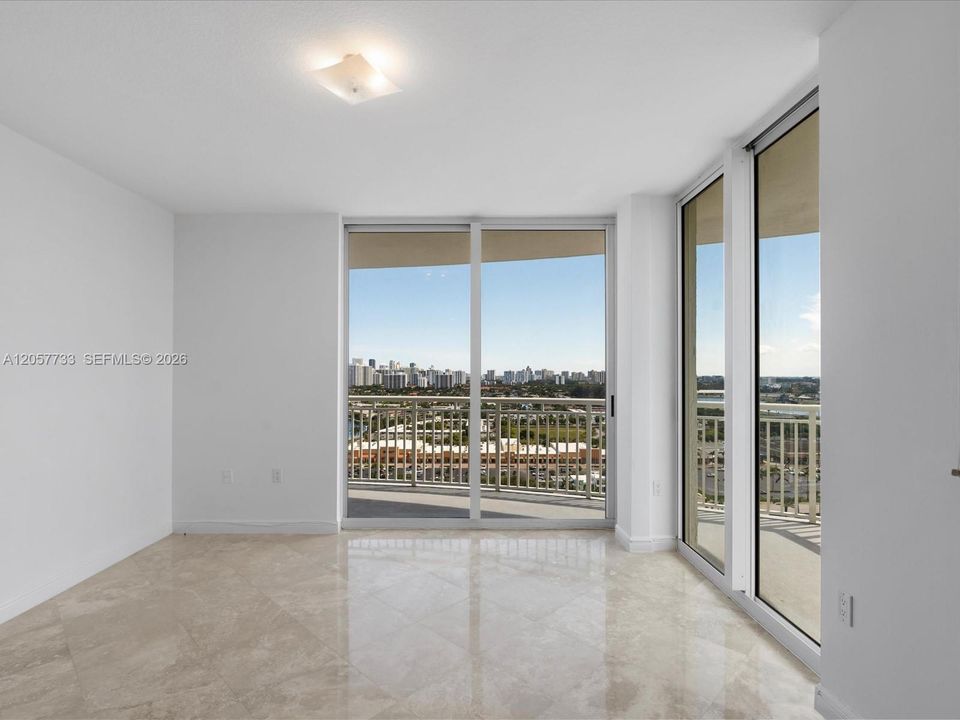 For Rent: $3,200 (2 beds, 2 baths, 1354 Square Feet)