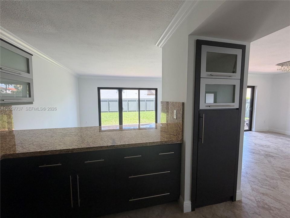 En Renta: $4,000 (4 camas, 2 baños, 2032 Pies cuadrados)