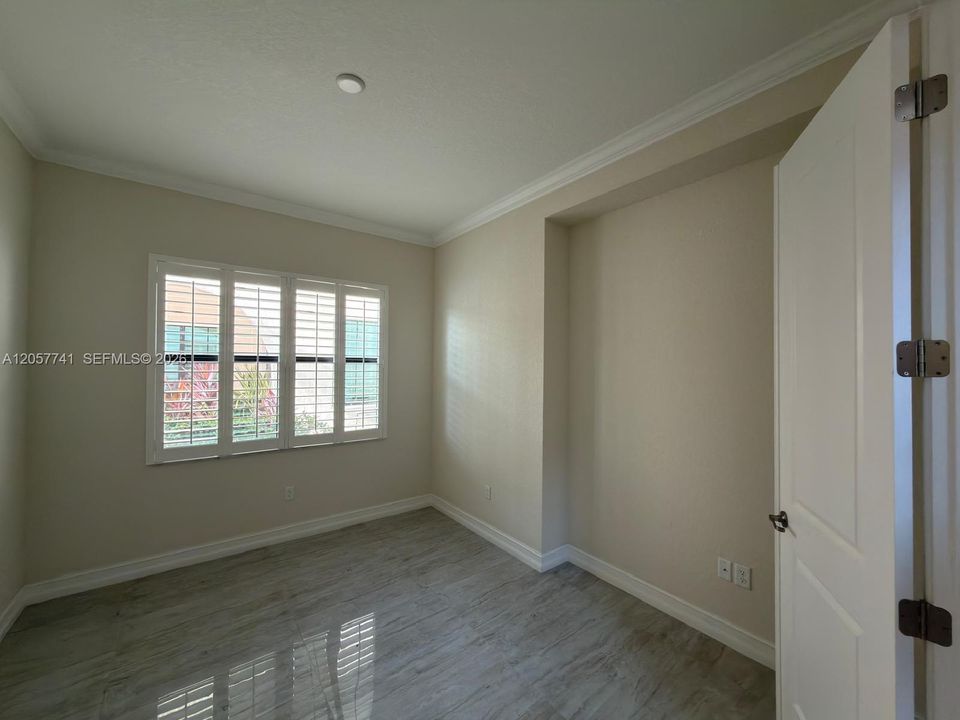 В аренду: $5,750 (3 спален, 2 ванн, 2765 Квадратных фут)