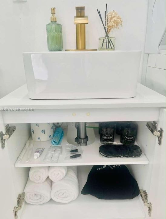 En Renta: $1,800 (0 camas, 1 baños, 150 Pies cuadrados)