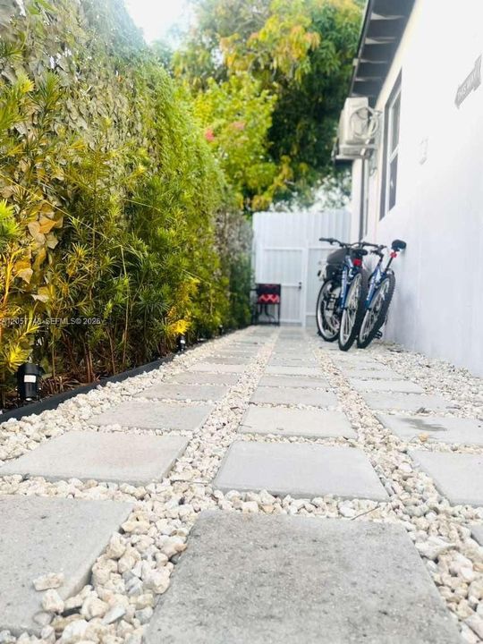 En Renta: $1,800 (0 camas, 1 baños, 150 Pies cuadrados)