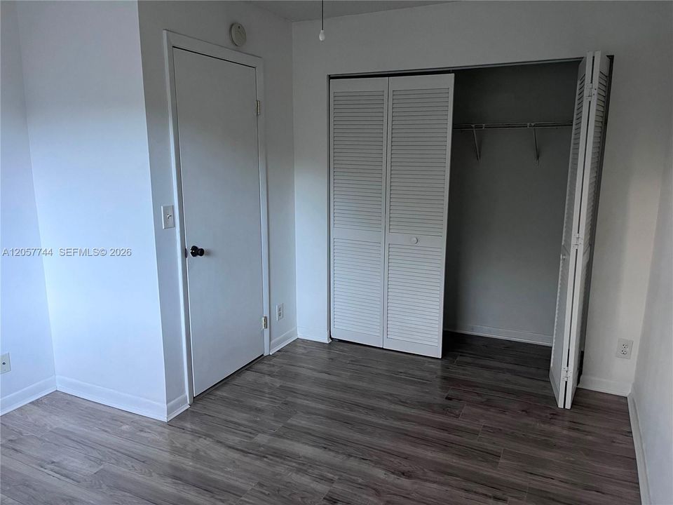 В аренду: $2,600 (3 спален, 2 ванн, 1100 Квадратных фут)