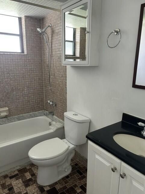 12447 Westhampton Circle