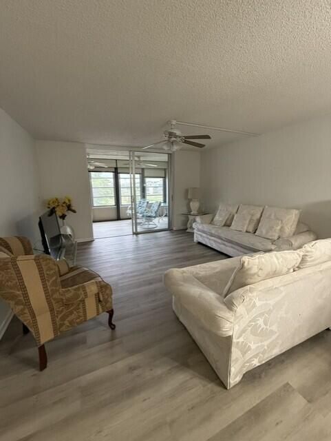 palm lakes4