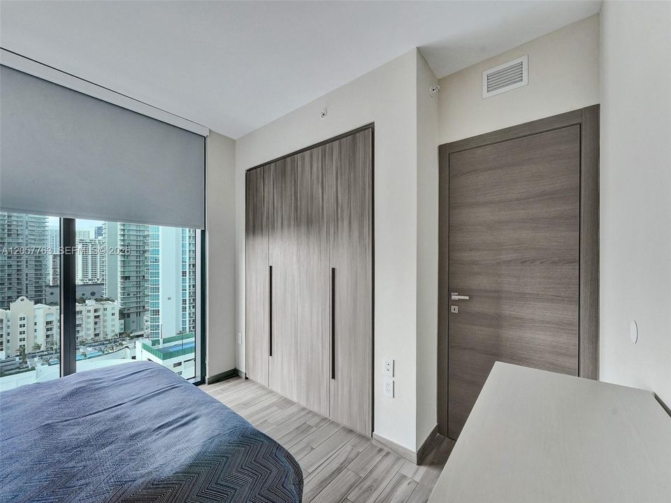 Active With Contract: $6,250 (2 beds, 2 baths, 1311 Square Feet)
