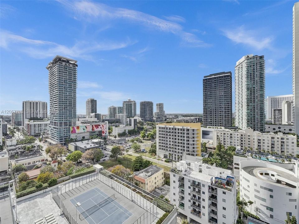 Active With Contract: $6,250 (2 beds, 2 baths, 1311 Square Feet)