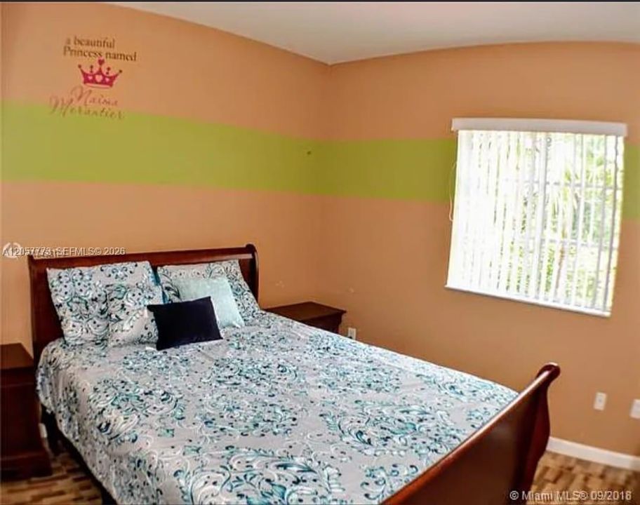 For Rent: $2,800 (3 beds, 2 baths, 1404 Square Feet)
