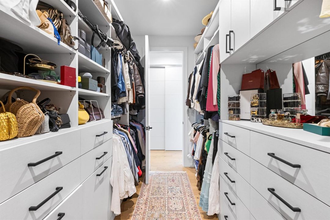 Master Closet 2