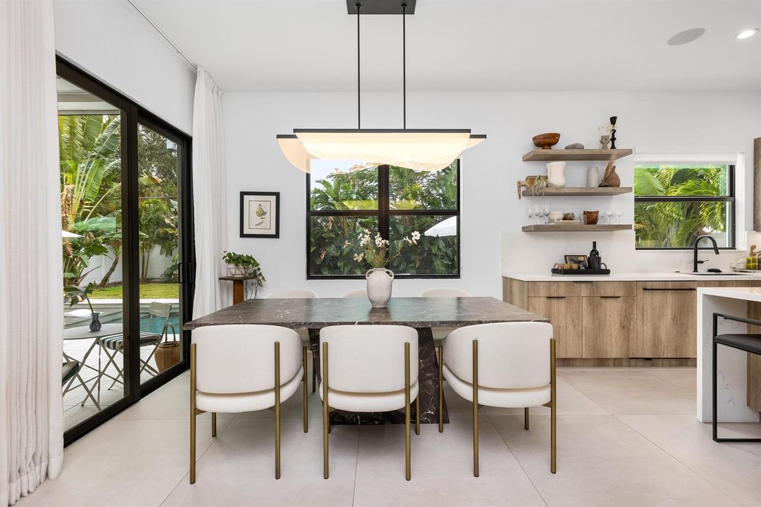 Dining 1