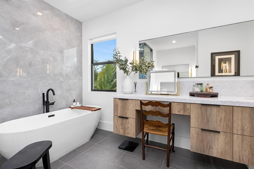 Master Bath 2